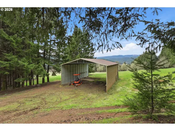 $1,100,000 | 49950 Northwest Mystic Drive, Forest Grove, OR 97116