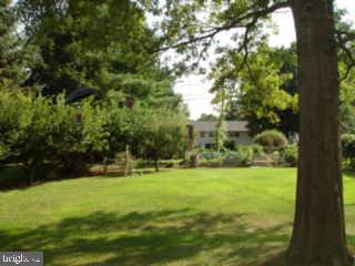 2323 Beacon Hill Road Lancaster, PA 17601 - Photo 2 of 5 Gallery Image 2