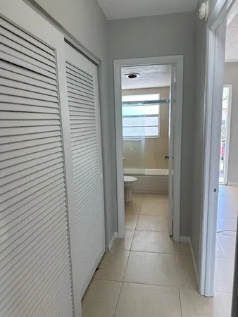 $1,400 | 7605 Northwest 5th Court, Unit 204, Margate, FL 33063