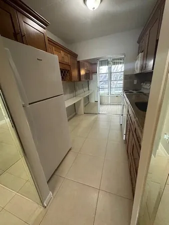 $1,400 | 7605 Northwest 5th Court, Unit 204, Margate, FL 33063