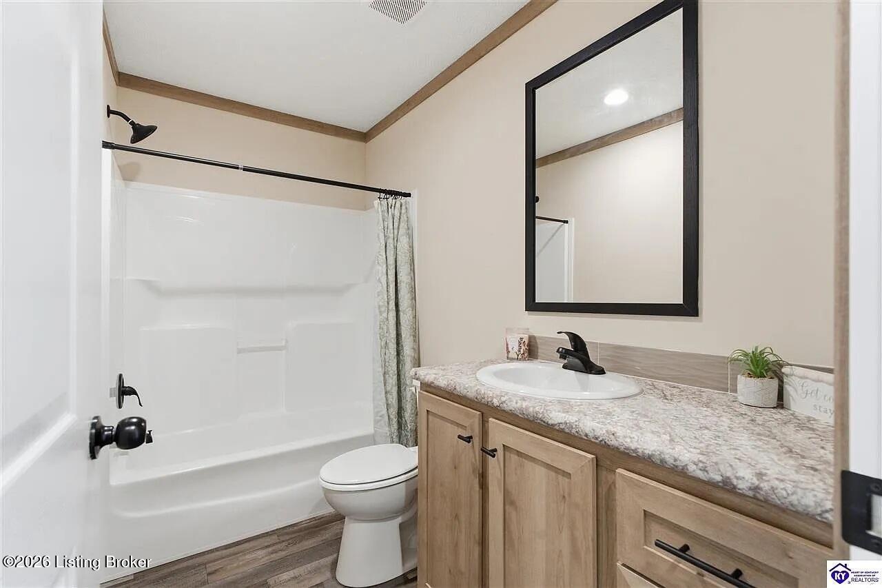 4368 Woodland Road Vine Grove, KY 40175 - Photo 23 of 32 b634a5c40b3cec7b66ecc8cc1efc605d-uncropp