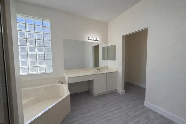 $4,200 | 1168 Hatteras Circle, Greenacres, FL 33413