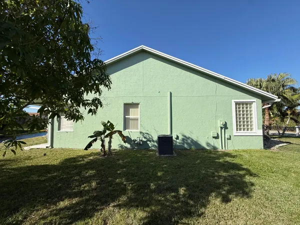 $4,200 | 1168 Hatteras Circle, Greenacres, FL 33413
