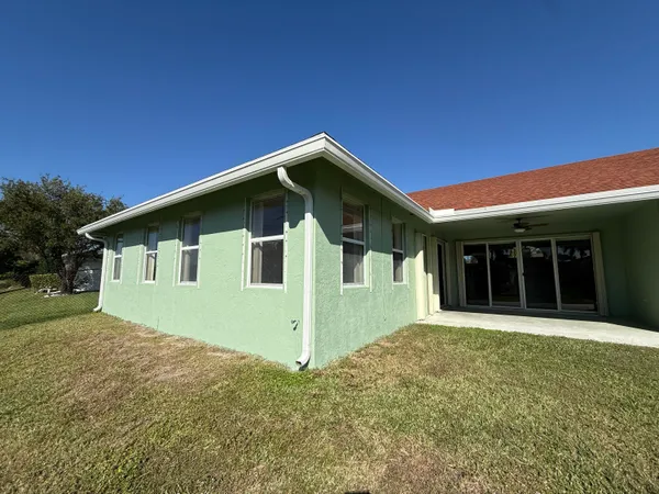 $4,200 | 1168 Hatteras Circle, Greenacres, FL 33413