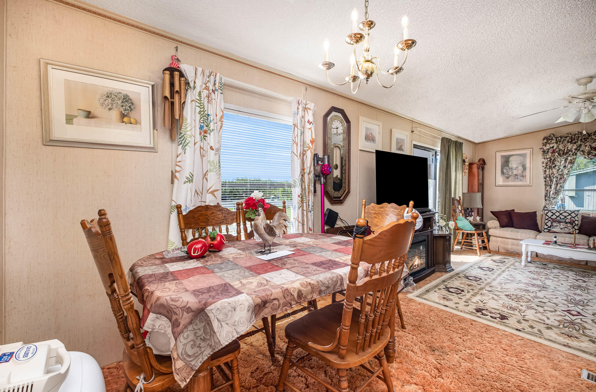 1965 Hammock Road Titusville, FL 32796 - Photo 8 of 17 Dining/Living