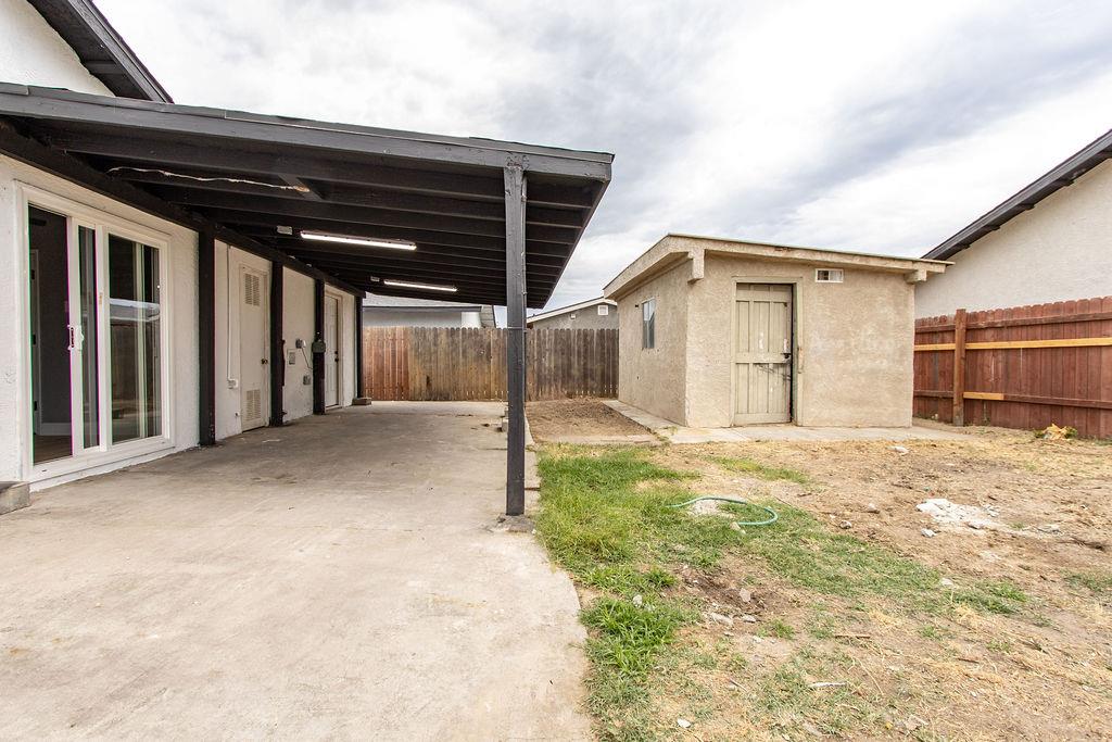 5112 Clark Street Keyes, CA 95328 - Photo 27 of 29