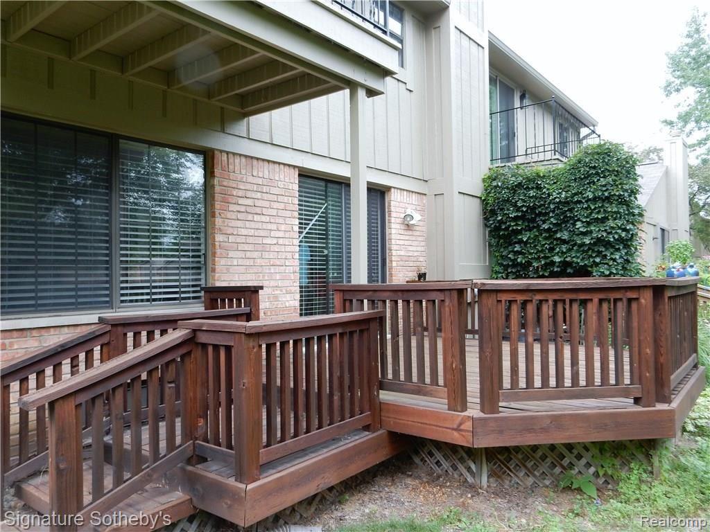 1907 Allenway Court, Unit 99 Rochester Hills, MI 48309 - Photo 6 of 20