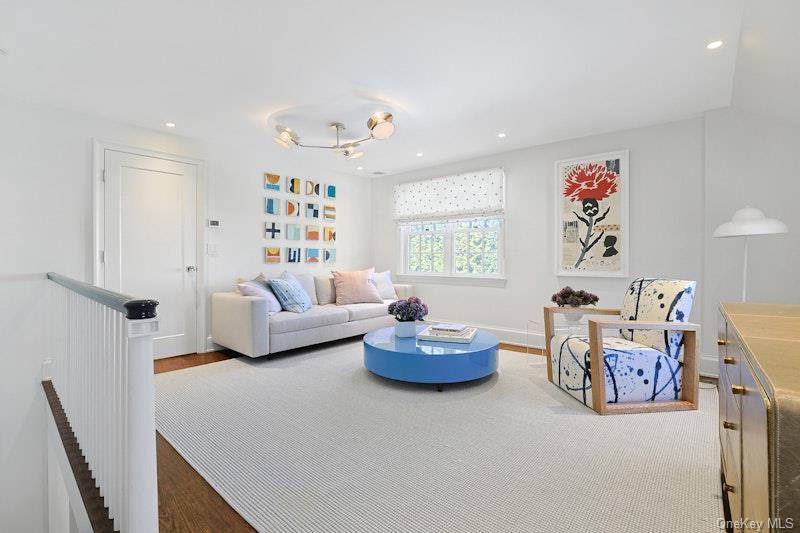 19 Overlook Road Scarsdale, NY 10583 - Photo 28 of 48 Gallery Image 28