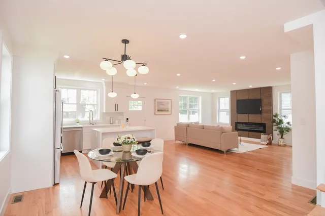 $1,500,000 | 73 A Trowbridge Street, Unit 73A, Belmont, MA 02478