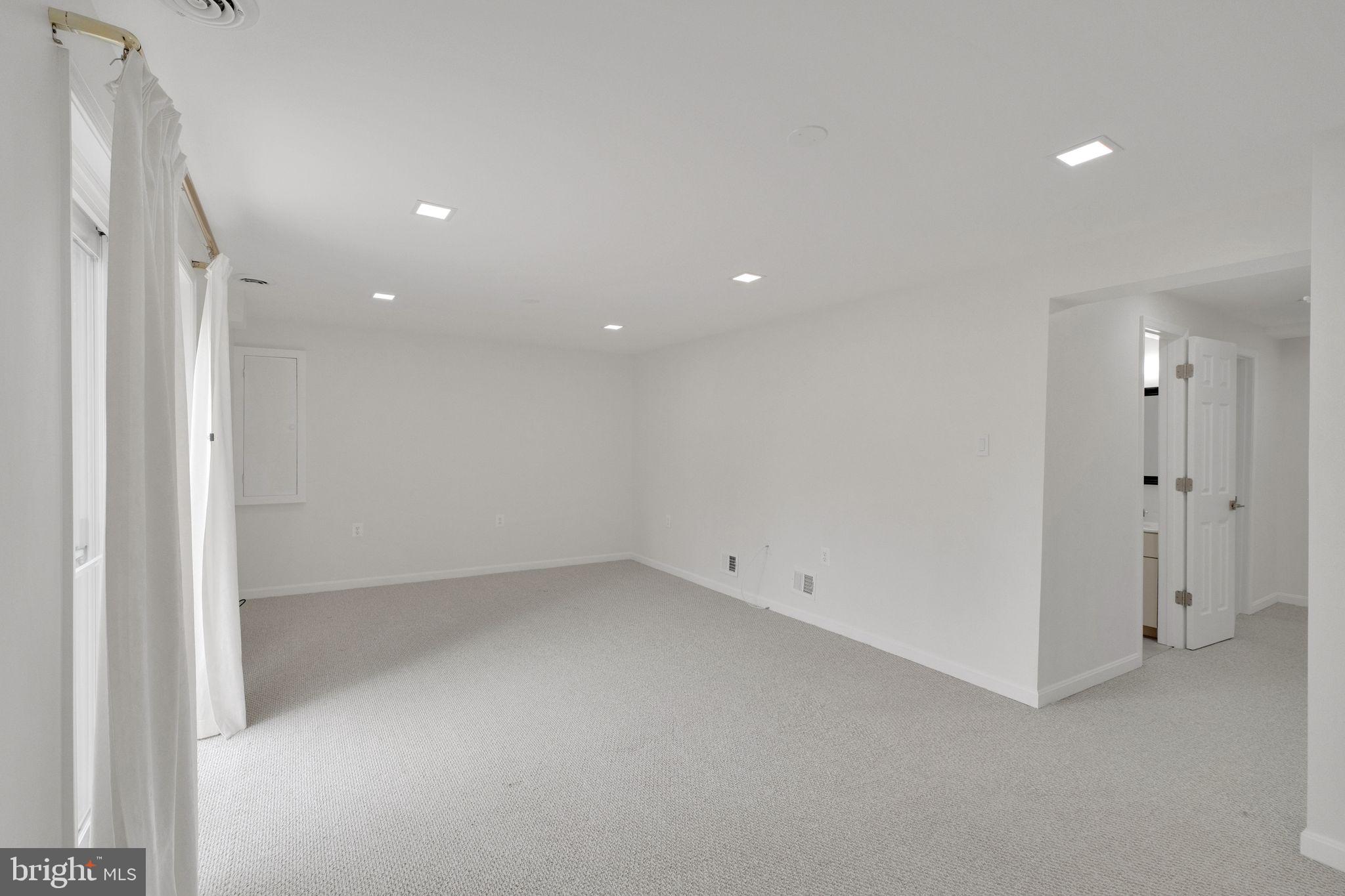 6002 Mardale Lane Burke, VA 22015 - Photo 24 of 28 a view of room