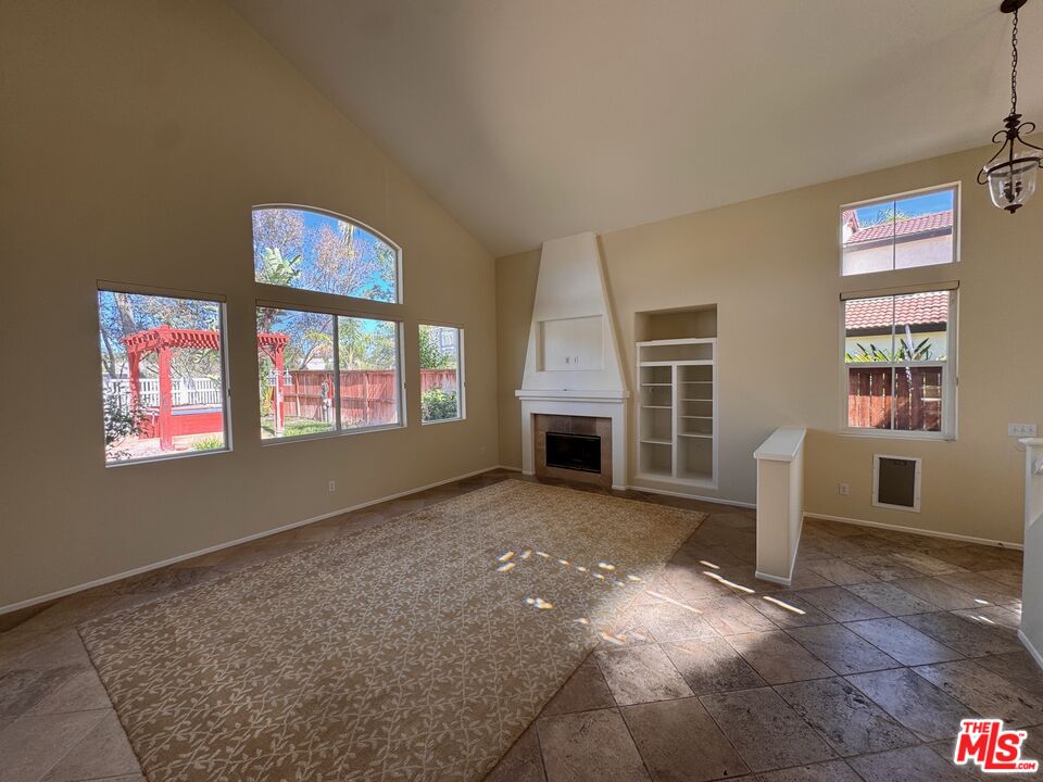 43740 Calabro Street Temecula, CA 92592 - Photo 7 of 30