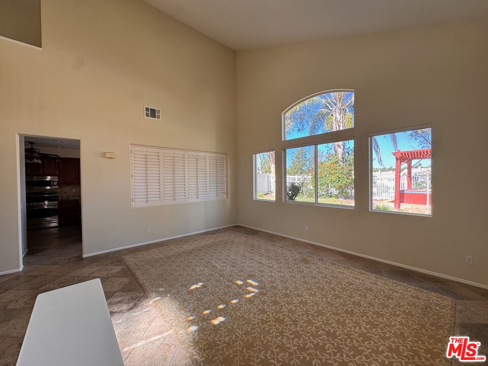 43740 Calabro Street Temecula, CA 92592 - Photo 9 of 30