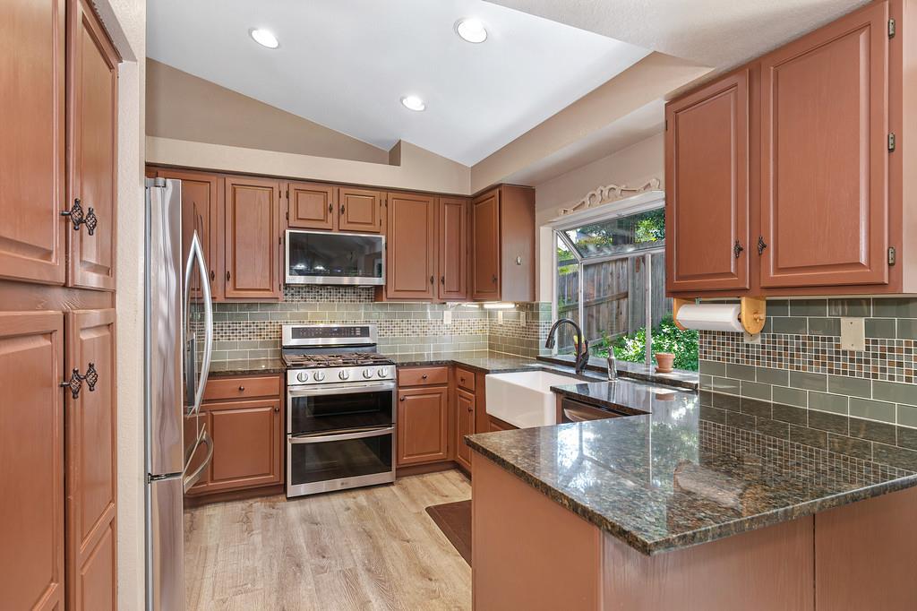 5653 Adobe Road Rocklin, CA 95765 - Photo 13 of 45