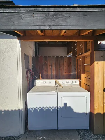 $2,000 | 3741 Windsong Street, Unit B, Corona, CA 92879