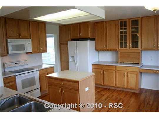 5185 Pring Ranch Road Colorado Springs, CO 80922 - Photo 5 of 12