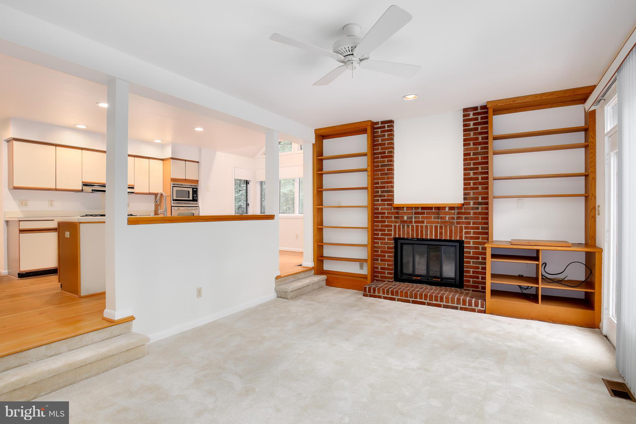 11923 State Rte 4707 Reston, VA 20191 - Photo 13 of 30 Family Room