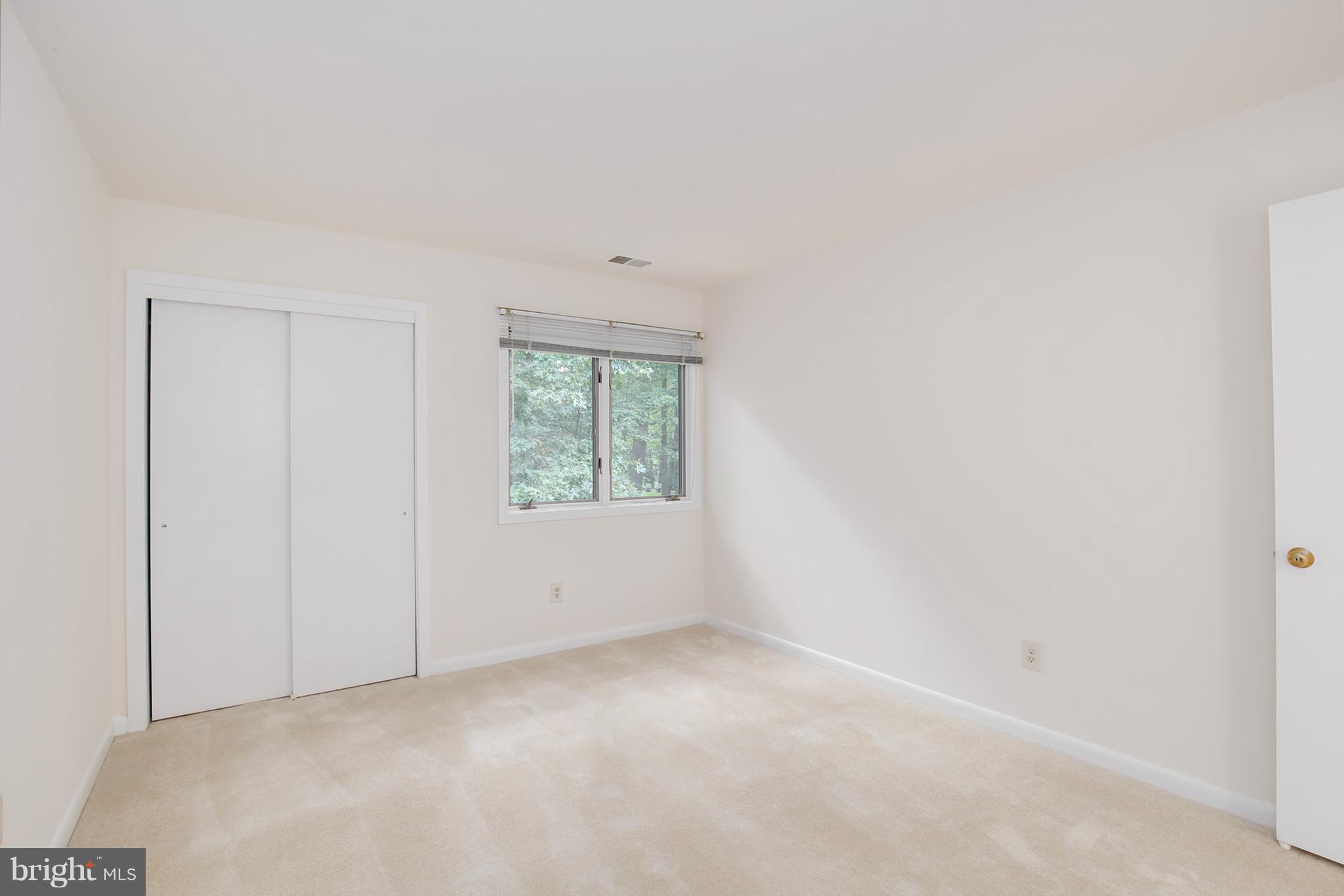 11923 State Rte 4707 Reston, VA 20191 - Photo 18 of 30 Bedroom