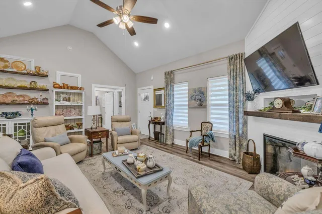 $369,900 | 90 Morning Glory Lane, Dunlap, TN 37327