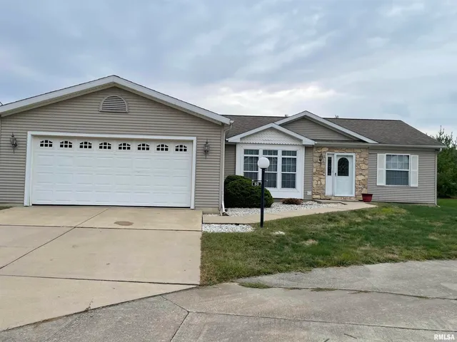 $160,000 | 2800 Vía Rosso, Unit 50, Springfield, IL 62703