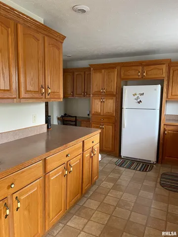 $160,000 | 2800 VÃa Rosso, Unit 50, Springfield, IL 62703