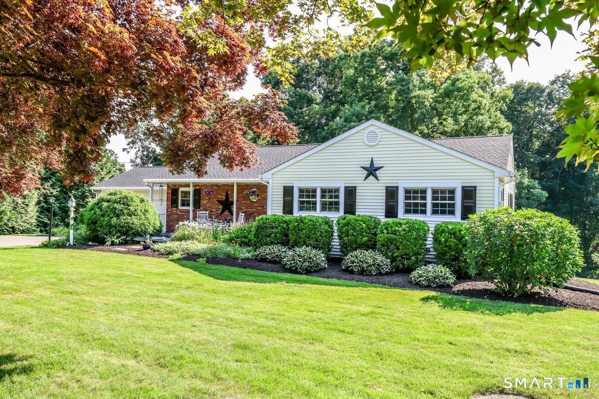 41 High Ridge Road Brookfield, CT 06804 - Photo 5 of 39