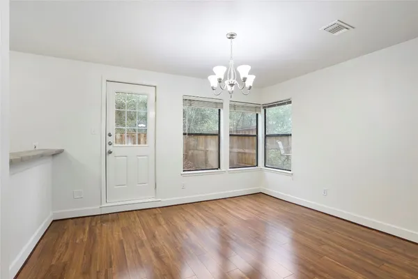 $1,850 | 28 Sawmill Grove Lane, The Woodlands, TX 77380