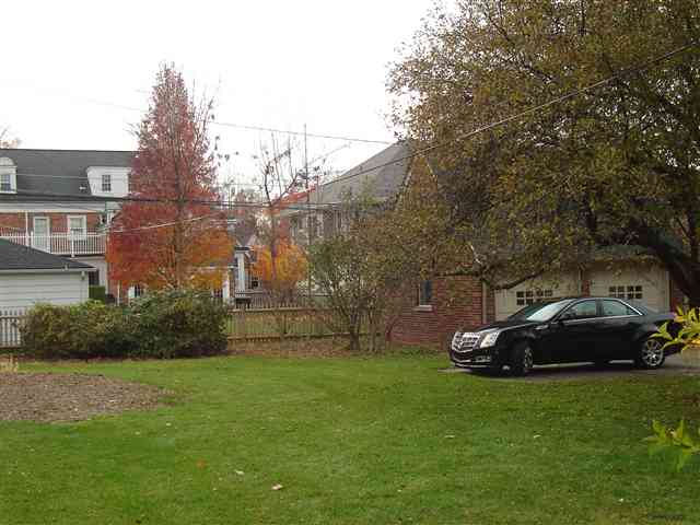 1055 Yorkshire Road Grosse Pointe, MI 48230 - Photo 27 of 28 31080020-26.JPG