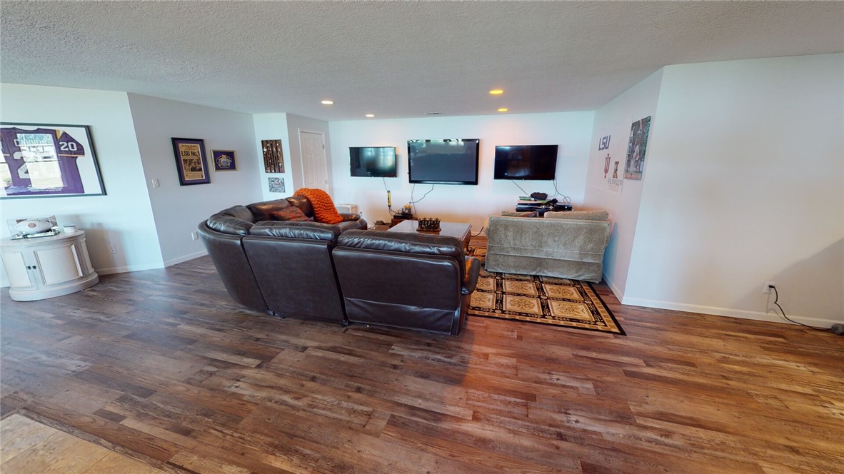 107 Faries Park Decatur, IL 62526 - Photo 29 of 48 Gallery Image 29
