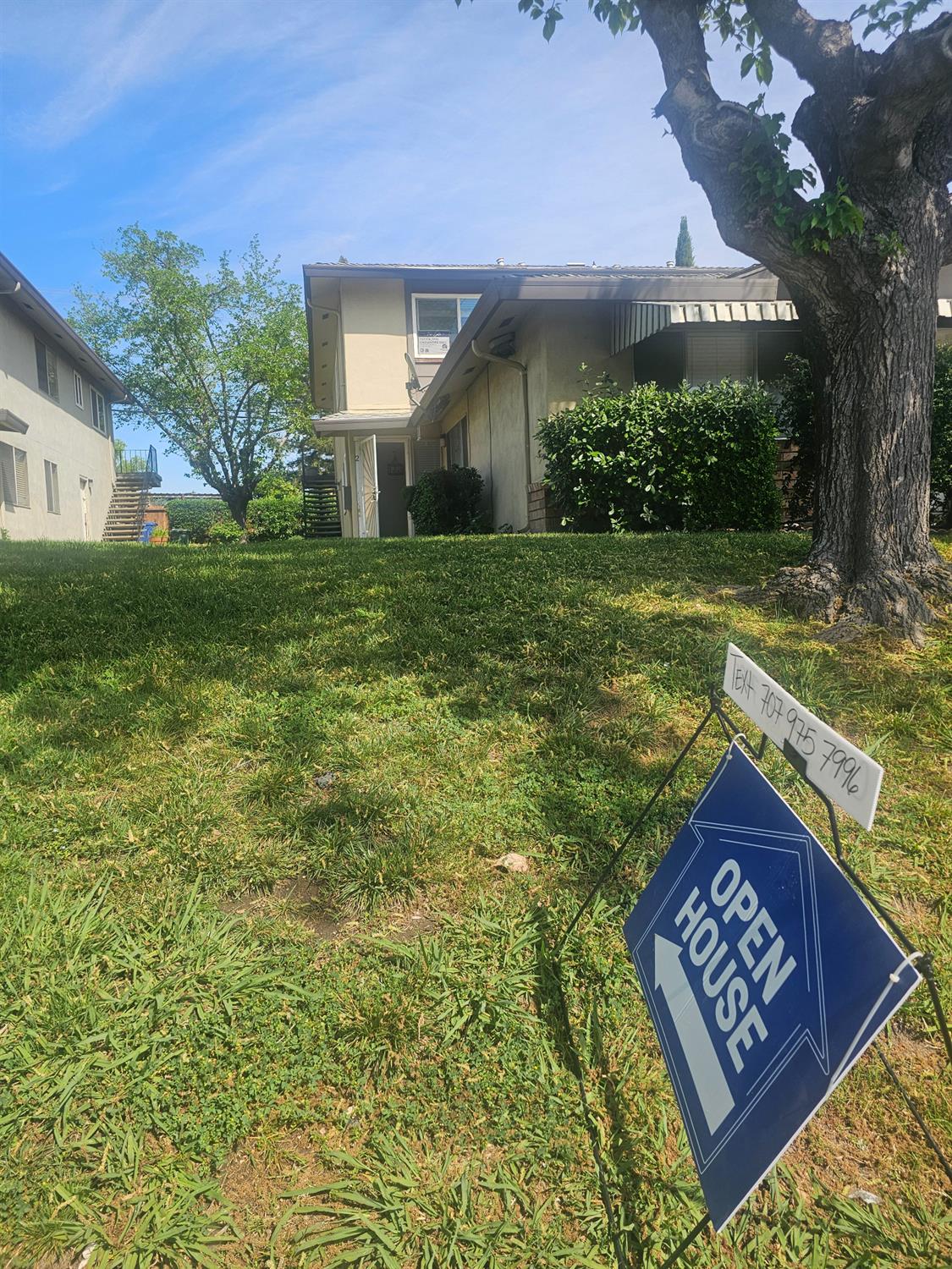 5918 Walerga Road, Unit 2 Sacramento, CA 95842 - Photo 3 of 19