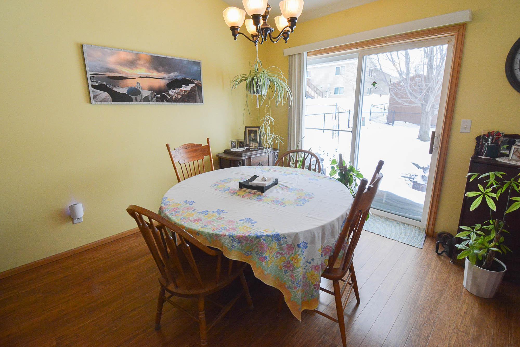 612 4th Street Northeast Byron, MN 55920 - Photo 5 of 28