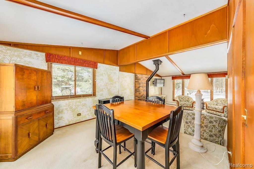 5180 Brady Road Howell, MI 48843 - Photo 10 of 29 Dining room