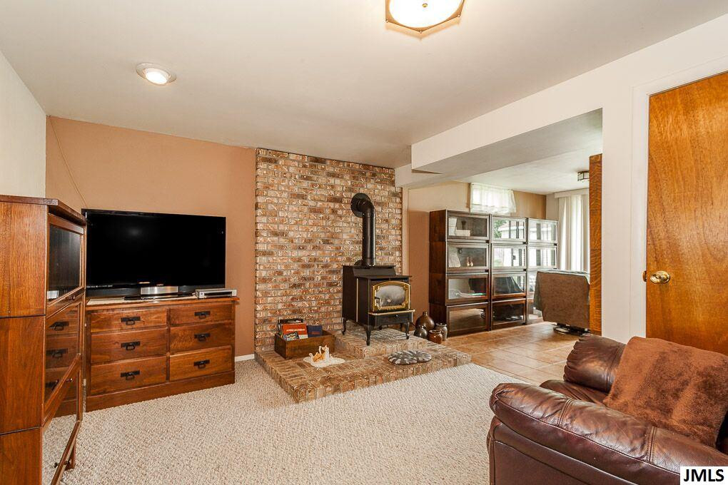 1076 Morrill Road Jackson, MI 49201 - Photo 9 of 17 Photo 9