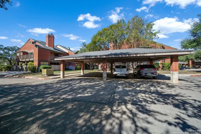 $195,000 | 7930 Roanoke Run, Unit 1111, San Antonio, TX 78229