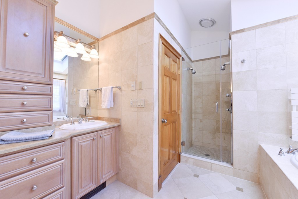 32 Pillings Pond Road Lynnfield, MA 01940 - Photo 26 of 30 Gallery Image 26