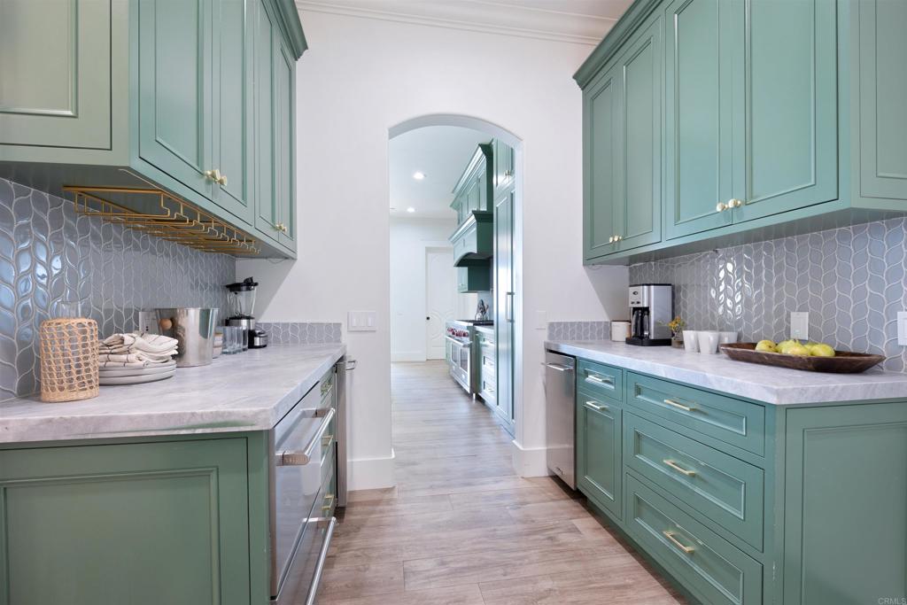 42144 Citrus Heights Road Temecula, CA 92592 - Photo 12 of 38