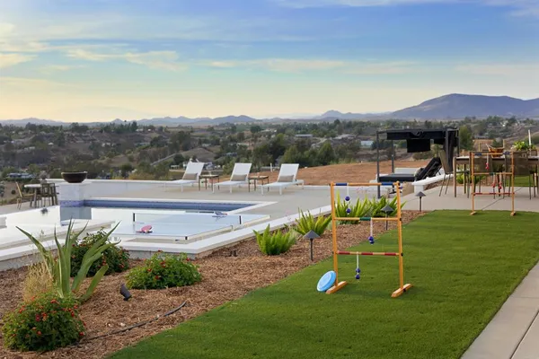 $2,999,999 | 42144 Citrus Heights Road, Temecula, CA 92592