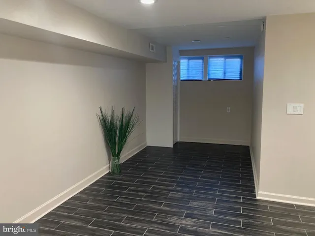 $2,500 | 3027 Shannon Drive, Baltimore, MD 21213