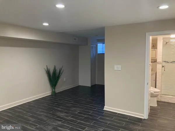 $2,500 | 3027 Shannon Drive, Baltimore, MD 21213