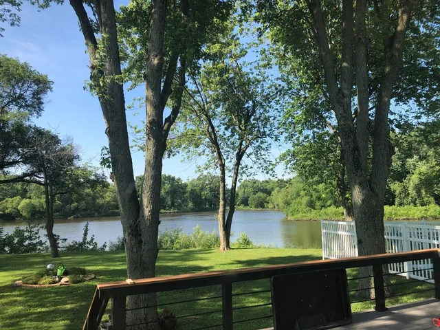 $306,000 | 309 South Bridge Street, Aroma Park, IL 60910