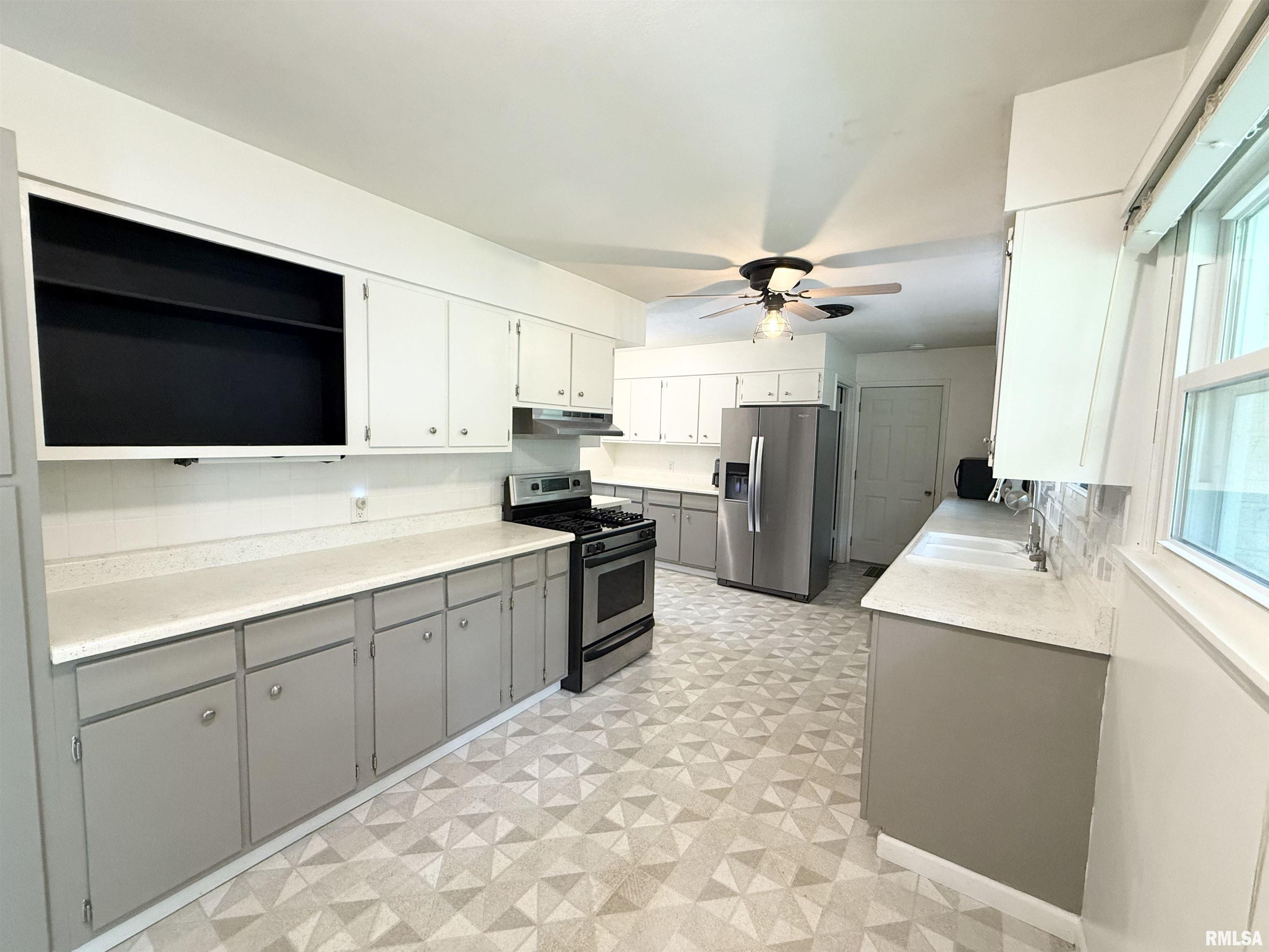 39 Apple Orchard Road Carbondale, IL 62903 - Photo 10 of 28 Gallery Image 10