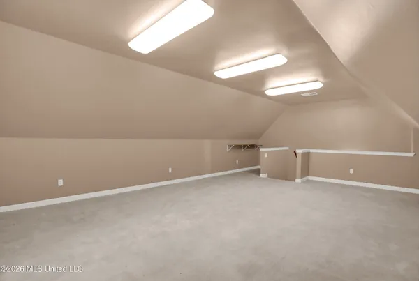 $425,000 | 6180 Rolling Hills Drive, Olive Branch, MS 38654