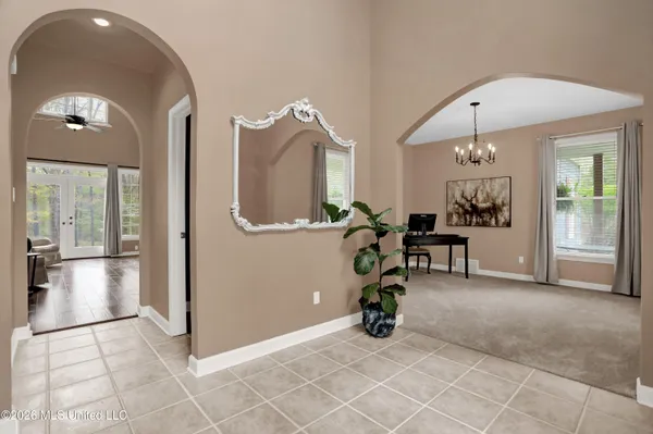 $425,000 | 6180 Rolling Hills Drive, Olive Branch, MS 38654