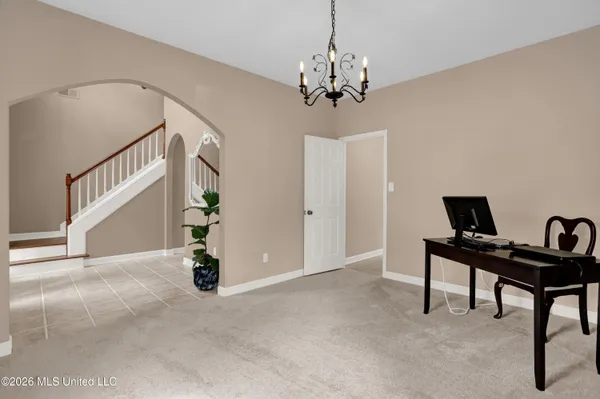 $425,000 | 6180 Rolling Hills Drive, Olive Branch, MS 38654