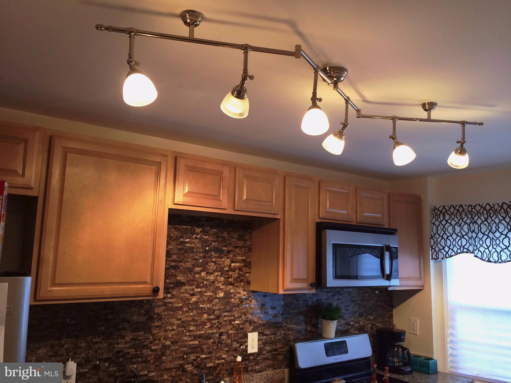 1522 Medford Road Baltimore, MD 21218 - Photo 10 of 13 Kitchen