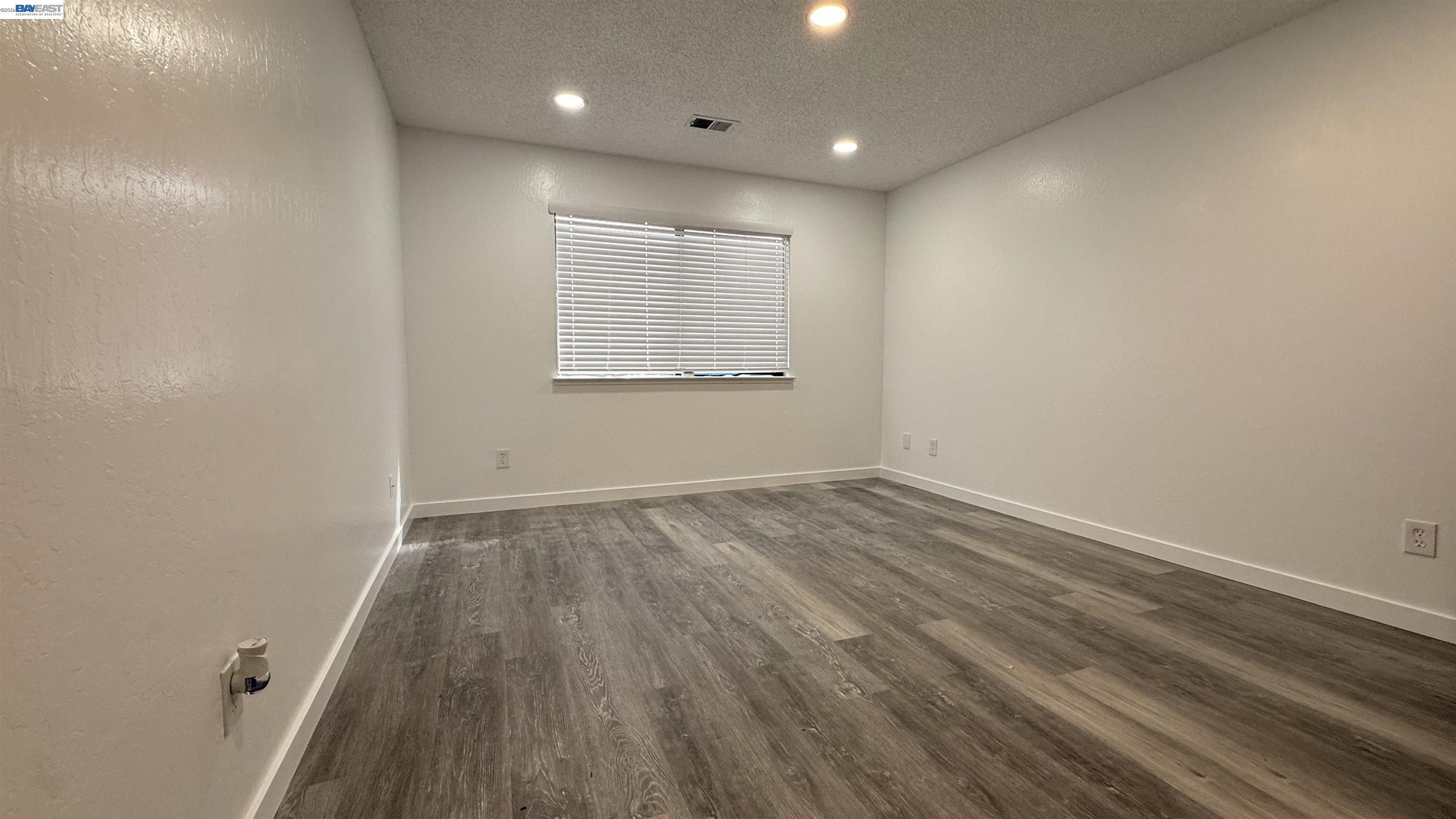 460 Lisa Ann Street Bay Point, CA 94565 - Photo 16 of 19