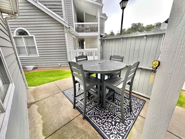 $399,900 | 1537 North Oakhill Drive, South Bend, IN 46637