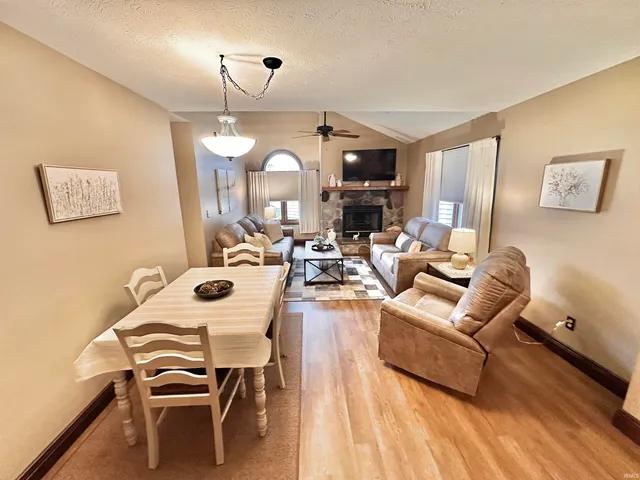 $399,900 | 1537 North Oakhill Drive, South Bend, IN 46637