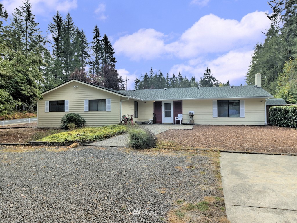 61 Southeast Bayview Road Shelton, WA 98584 - Photo 1 of 25 Gallery Image 1