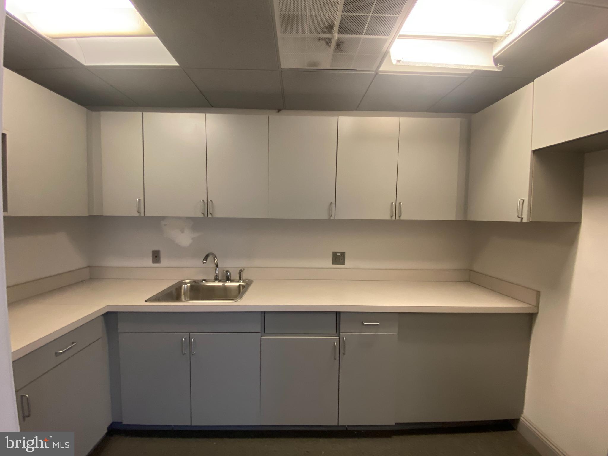 2149 South 3rd Street Philadelphia, PA 19148 - Photo 6 of 20