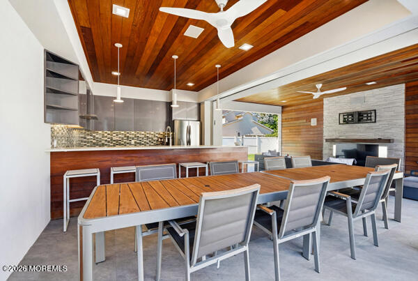 54 Georgetown Road Eatontown, NJ 07724 - Photo 23 of 24 a dining room with a table and chairs